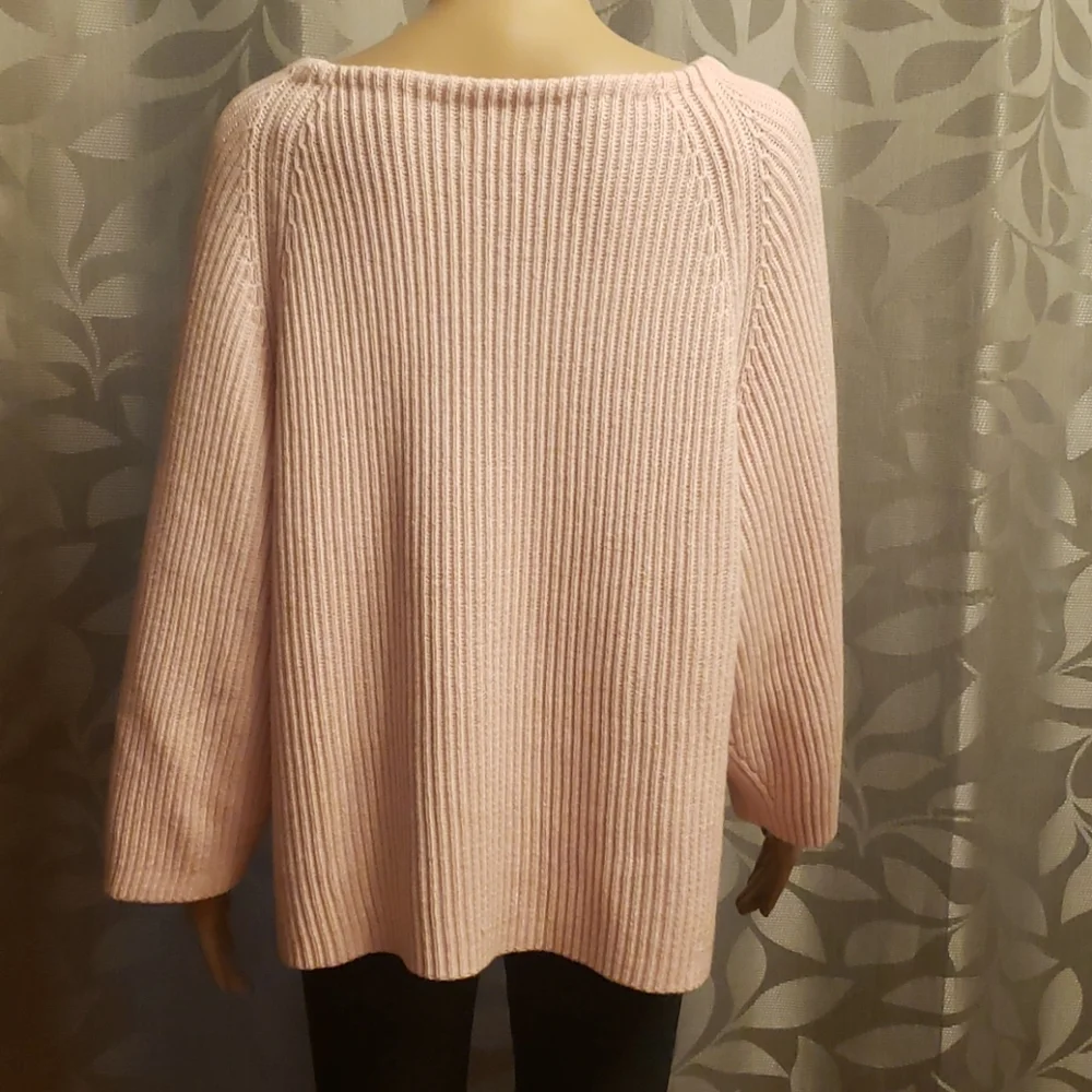 Lou & Grey Pink Ribbed Oversided Sweater